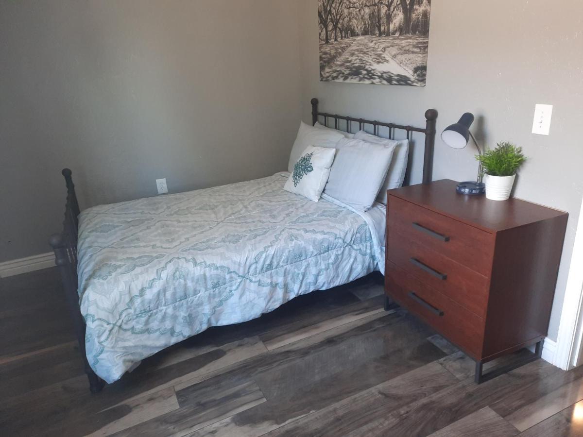 Downtown Bungalow- 2 Bedroom Cedar City Exterior photo